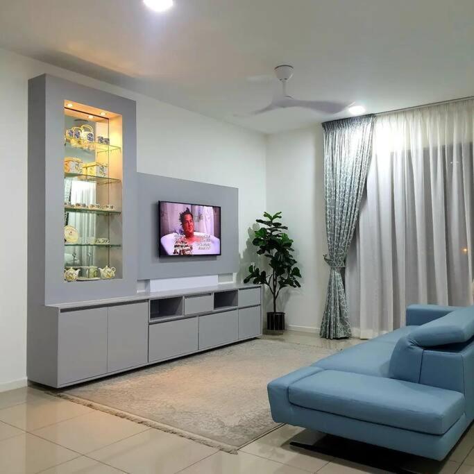 The Glass Homestay Putrajaya Buitenkant foto